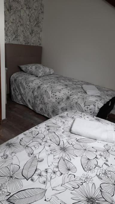Apartament Les Galipes Hautvillers Zewnętrze zdjęcie